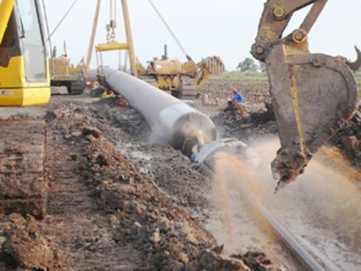 非開(kāi)挖天然氣管道穿越工程泥漿護(hù)壁