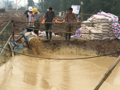 鉆井泥漿膨潤(rùn)土